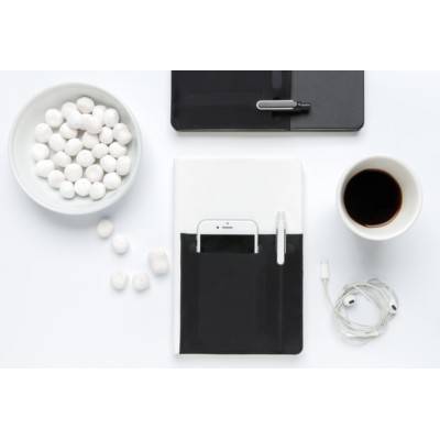 Notatnik A5 Deluxe z kieszonkami