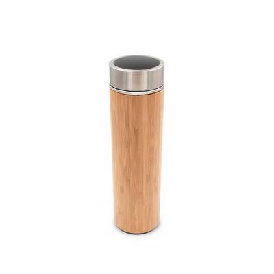 Bambusowy termos 500 ml, posiada sitko zatrzymujące fusy oraz cyfrowy wyświetlacz temperatury napojów
